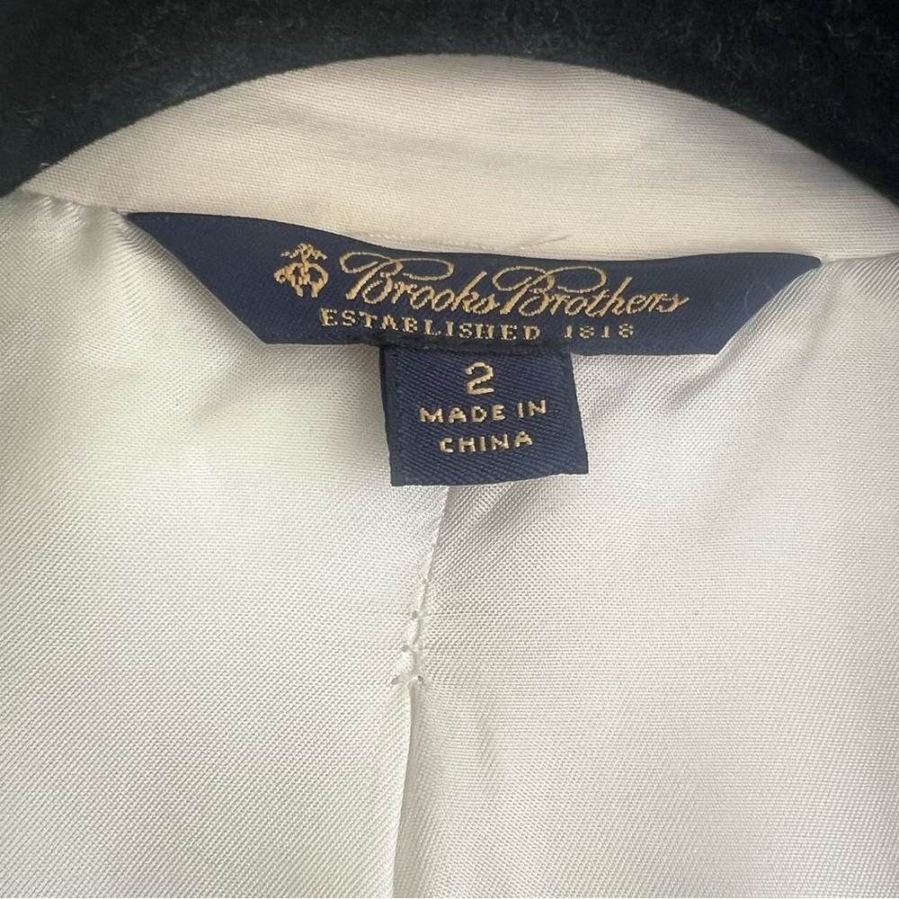 Brooks Brothers Classic Cream Neutral Beige Belted Trench Jacket Size 2 - Used - Picture 5 of 15